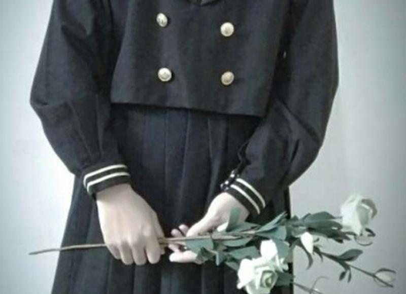 男生蛋蛋爬满蚯蚓是怎么回事？