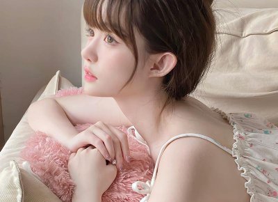 ​女性的内裤发黄是正常现象吗？女生选择内衣需要注意什么