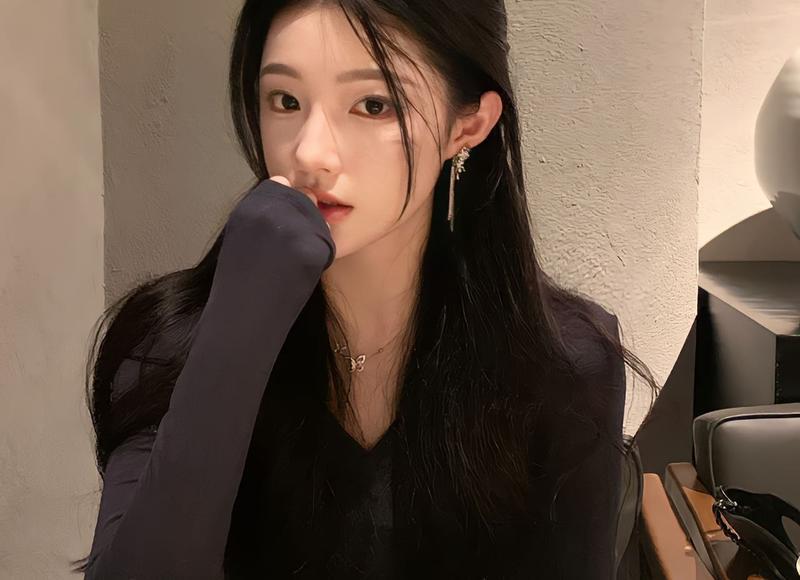 他拼了命想救妻子肚子里的孩子，可大家却不知道那不是他的亲骨肉