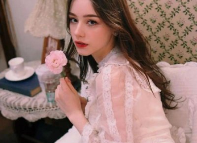 ​一半青春与你度过，如今好像少了什么