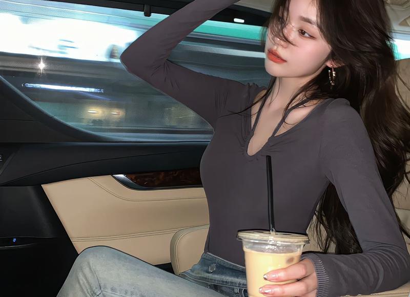 和女生聊天开场白话术900句，吸引人的10句开场白