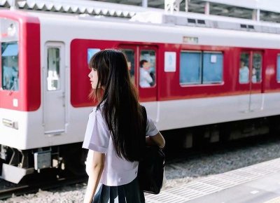 ​摩羯座男适合什么样的女生，什么样的女生让他们难以抗拒