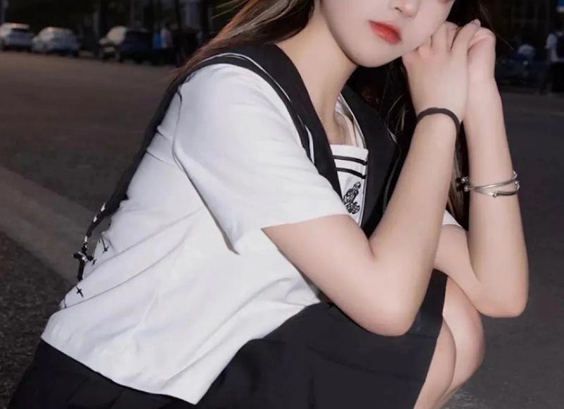 第一次和女生约会可以聊什么话题