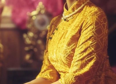 ​女朋友一直不让发展关系正常吗