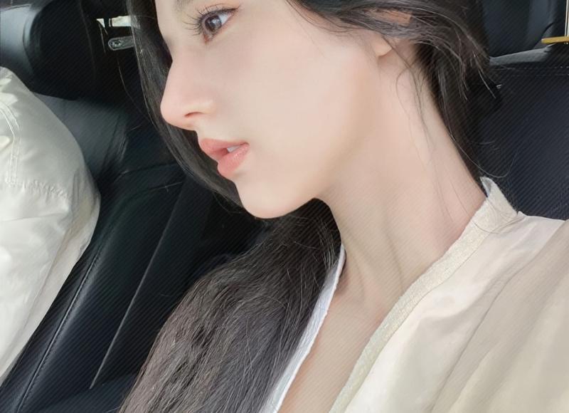 怎么样才能泡到高冷女孩子