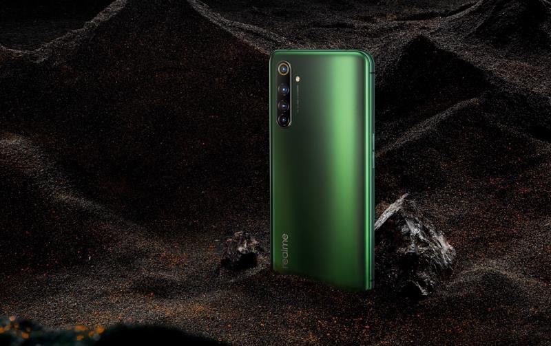 目前高性价比手机推荐（2025最值得买的手机）(7)