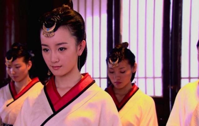 王语嫣演员个人简历(5位演王语嫣的女星)(27)