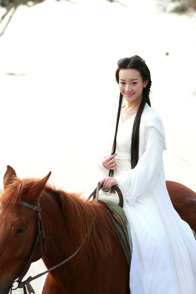 王语嫣演员个人简历(5位演王语嫣的女星)(32)