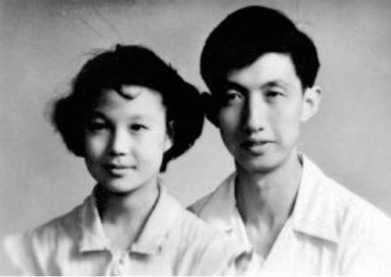 黄宗洛儿子是谁(龙套大师黄宗洛成一代大师)