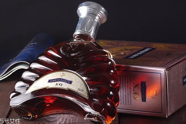 白兰地加什么好喝 白兰地加什么饮料好喝