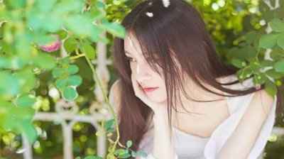 ​追高冷女生的招数，通过情绪共鸣让她主动起来