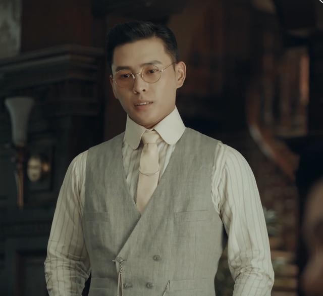 洪尧个人简介(请问洪尧他所饰演的角色)(1)