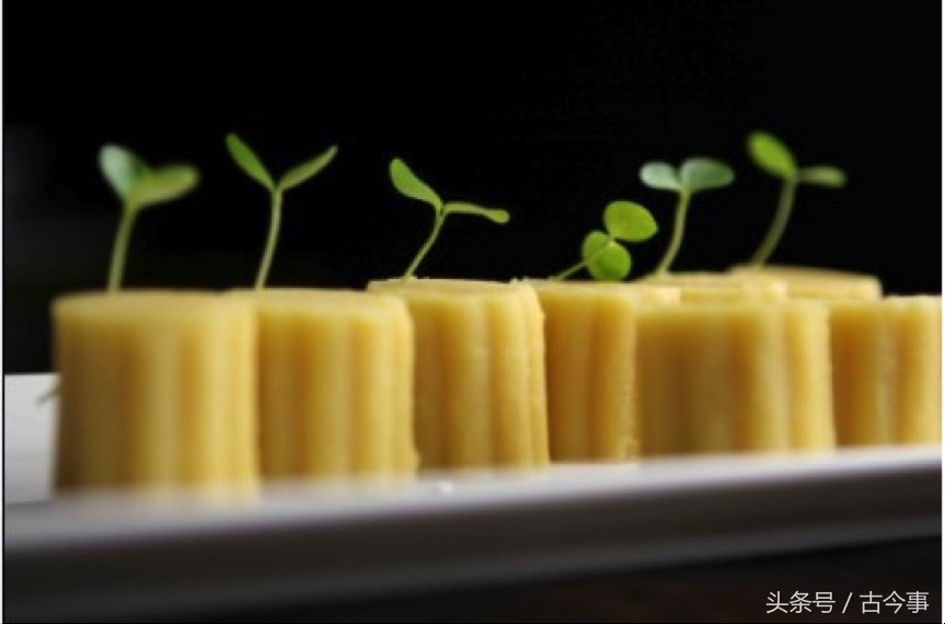 土豆是什么时候传入中国的（以前穷人根本就吃不起）