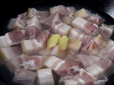 ​焯水用冷水还是热水（什么菜都不会焯坏的3个口诀）