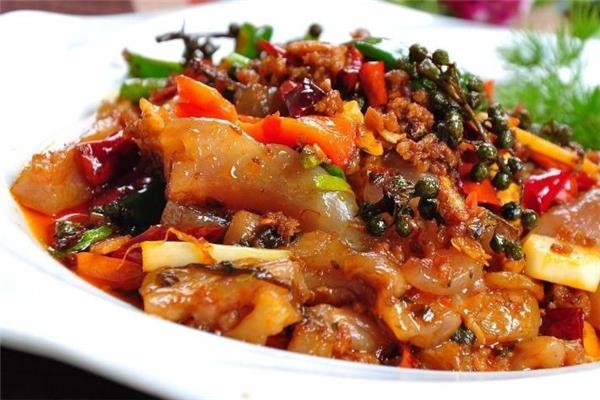 牛蹄筋是牛的哪个部位 原来是这里