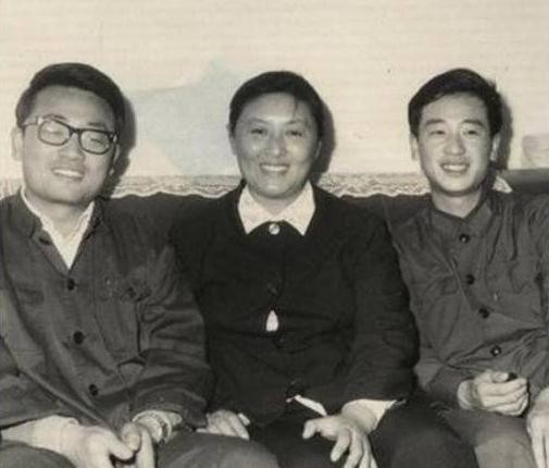 她是60年代第一美人，一生只有2部作品，疯了后丈夫仍不放弃