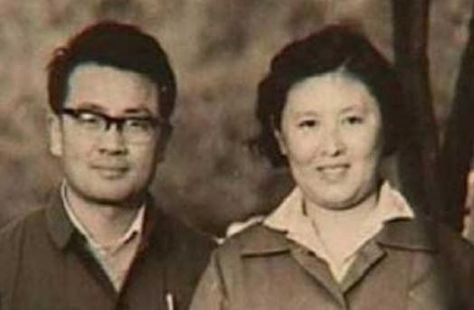 她是60年代第一美人，一生只有2部作品，疯了后丈夫仍不放弃