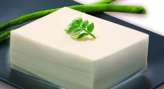 豆腐在冷藏室可以放几天,豆腐在冷藏室放几天会不会坏了图3