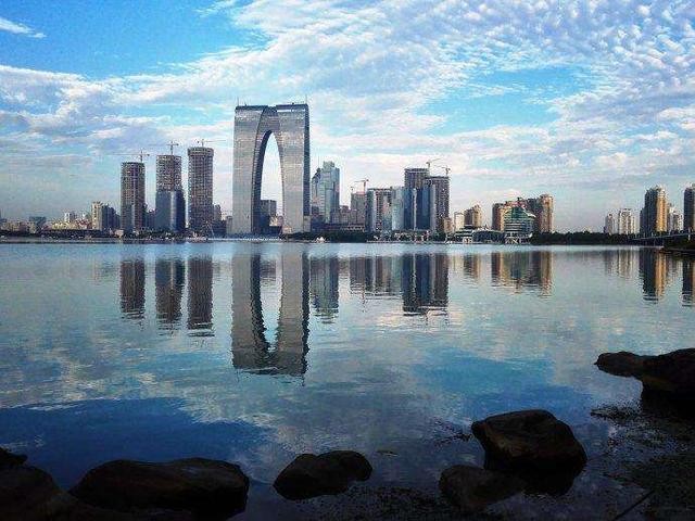 4、风情线路：苏州古镇、古村落（苏州金鸡湖）