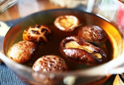 ​花菇和香菇的区别（花菇和香菇哪个好吃）