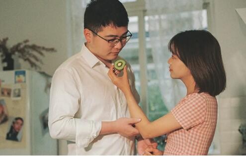 观察老婆的打扮