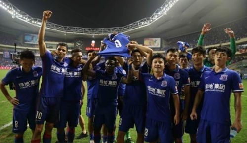 登巴巴断腿事件(登巴巴断腿好了吗)-第1张图片-