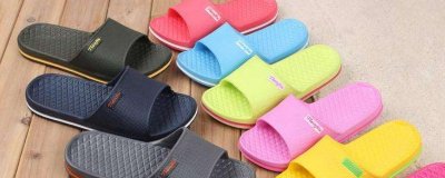 ​拖鞋穿久了发黄变黑怎么清洗