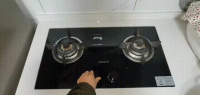 ​燃气灶打着火松手就灭？不要着急找维修师傅，一根牙签就能解决