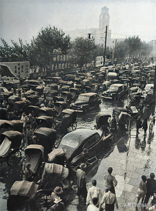 民国时的重要客运工具——黄包车，老照片带你看看老上海的黄包车