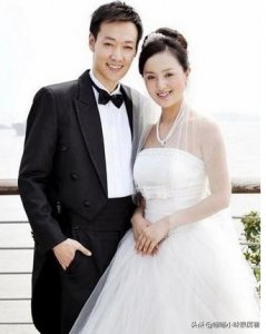 ​辛柏青老婆朱媛媛结婚照（为妻子朱媛媛放弃潜伏）