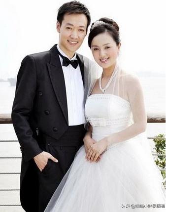 辛柏青老婆朱媛媛结婚照（为妻子朱媛媛放弃潜伏）(1)