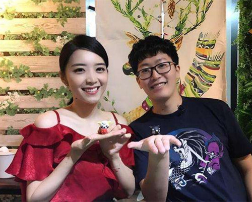 余霜欧成什么梗 余霜喜欢欧成还是管泽元