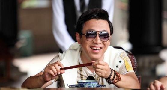 黄渤老婆简历个人资料(黄渤隐藏13年的妻子背景实力)