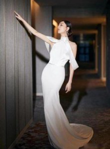 ​满50减20真正冻龄的女星只服这6位显嫩又无医美痕迹