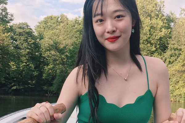 崔雪莉为什么被网暴 父母争夺遗产怎么回事