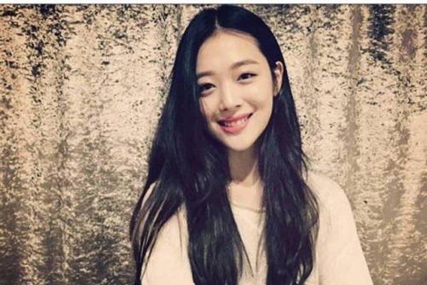 崔雪莉为什么被网暴 父母争夺遗产怎么回事