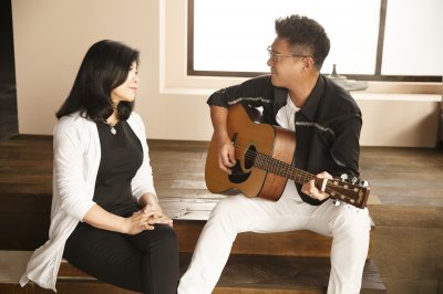 ​姜育恒妻子是谁 揭秘姜育恒和老婆李凤凰的感情生活