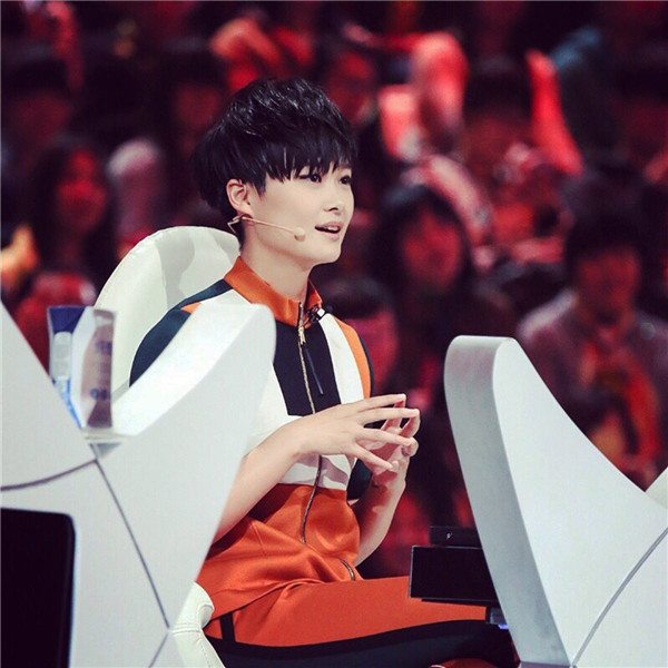 李宇春有男朋友吗 李宇春终于公开神秘男友啦