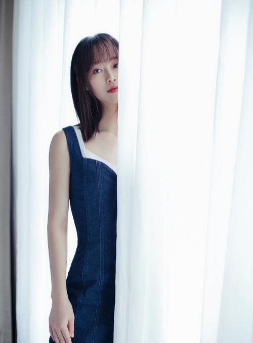 明艳动人蓝盈莹个人资料