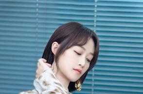 明艳动人蓝盈莹个人资料