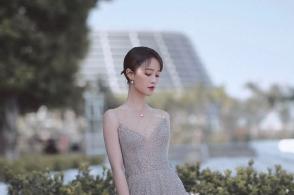 明艳动人蓝盈莹个人资料