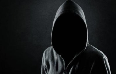 ​帮狐狸精接生，反救了自己一命！