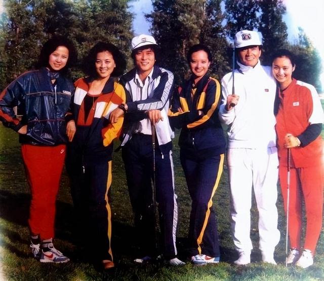 周里京妻子一案始末（前妻38岁家中被害）(18)