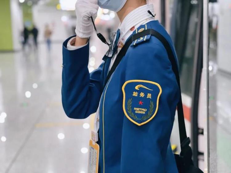 看看这阵容「这套阵容你绝对没见过」