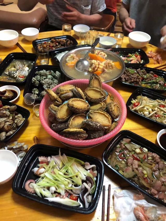 鲍鱼为什么卖这么贵（比白菜还便宜这里鲍鱼滞销）(2)