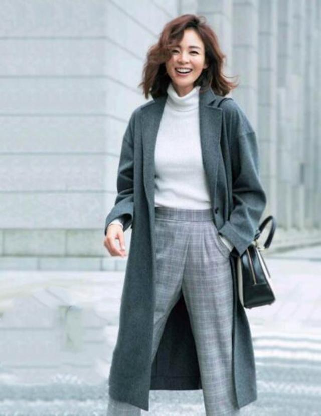 100种黑白灰搭配（经典5种高级灰配色）(5)