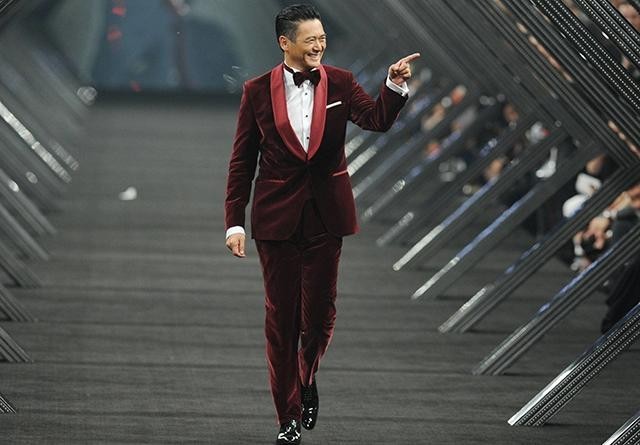 周润发为什么无儿无女（周润发和陈荟莲结婚多年为何无子）