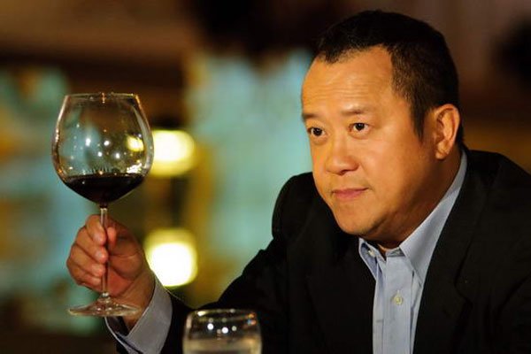 曾志伟在香港有多厉害 和蓝洁瑛到底是怎么回事