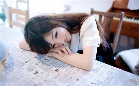 感情中强势好还是弱势好 如何在感情中占主动权