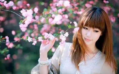 ​怎么样聊天才能与女生拉进感情